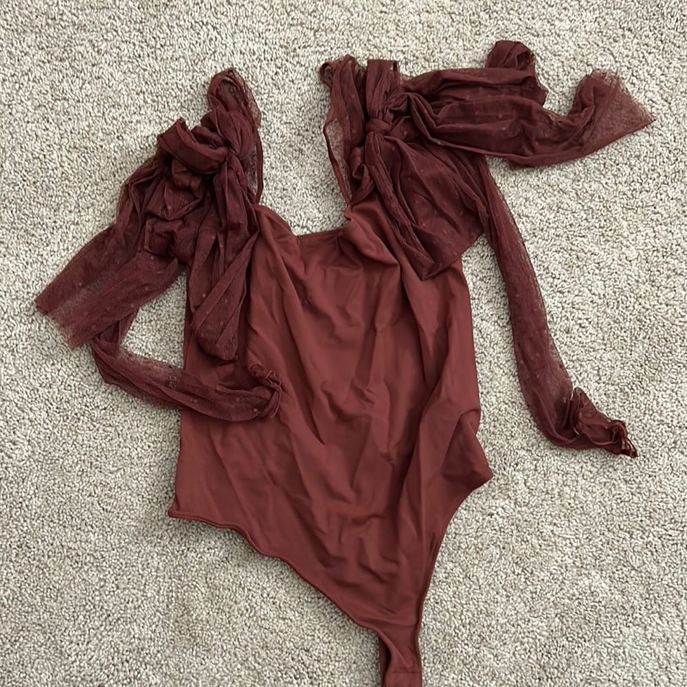 Free people bow tie sheer sleeve bodysuit size large